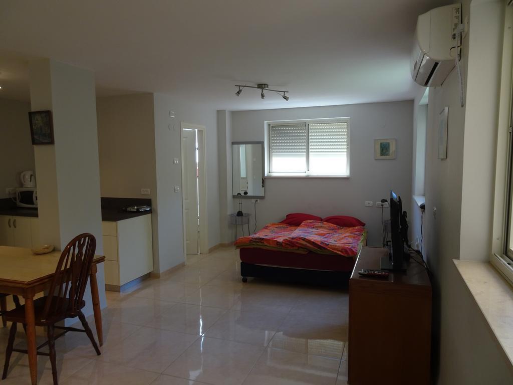 Magnificent Studio In Zichron Yaakov Sea View And Garden Zihron Iacov Exterior foto